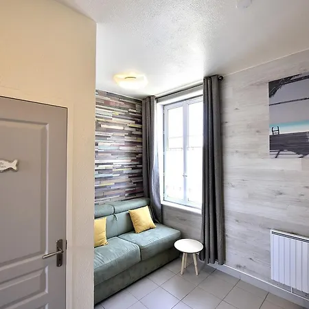 Les Pieds Dans L'eau - 50m Front De Appartement
